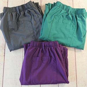Three Spread Good Cheer! cargo scrub pants